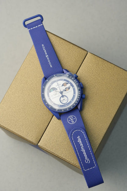 Swatch x OMEGA Mission to EarthPhase Moonshine Gold “Cold Moon”